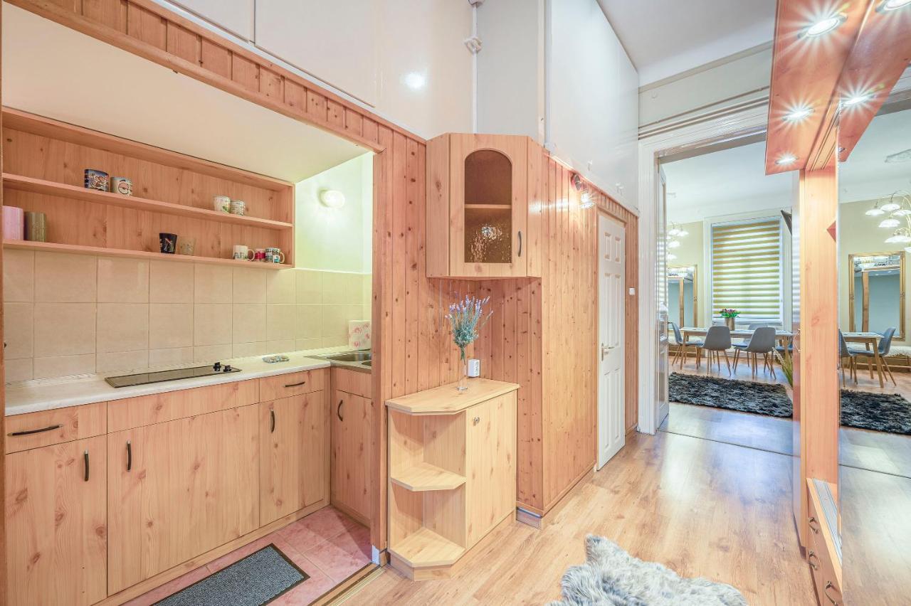 Corvin City Apartment By Nw Будапеща Екстериор снимка